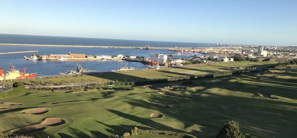 Playa Grande Piso de Lujo Exclusivo para Familias Frente al Mar y Golf Apartment in Mar del Plata