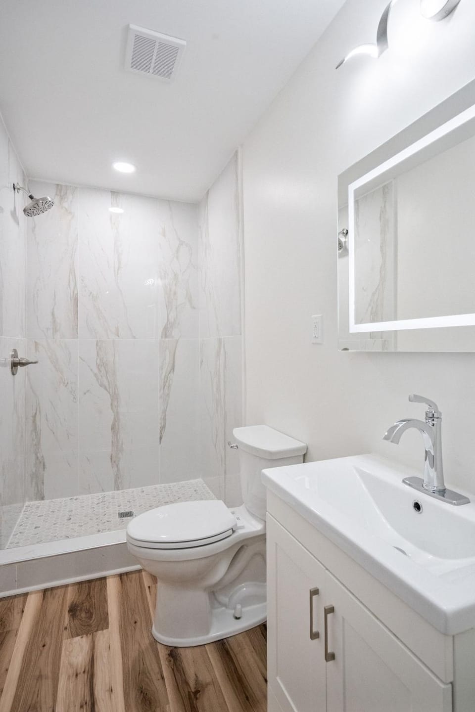 Clair de Lune Studio A Charming Kokomo Stay Apartment in Kokomo