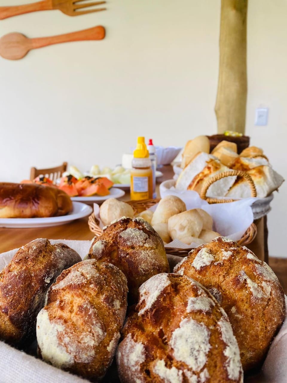 Property building, Food and drinks, Food, Breakfast, Continental breakfast, Buffet breakfast