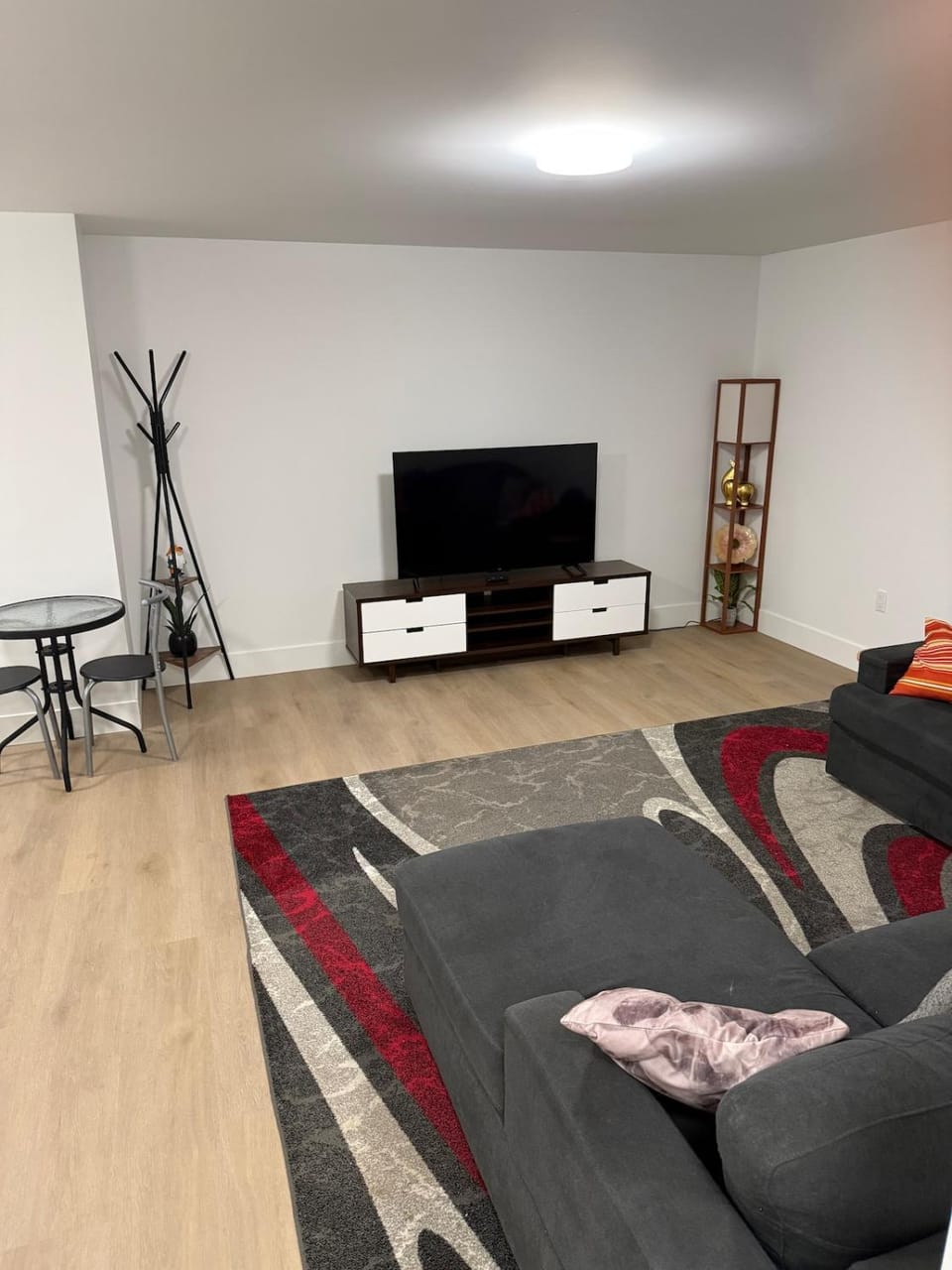 Feels Like Home Apartment in Dieppe