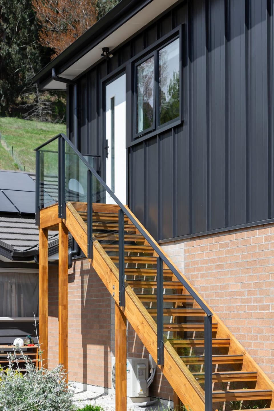 Property building, Day
