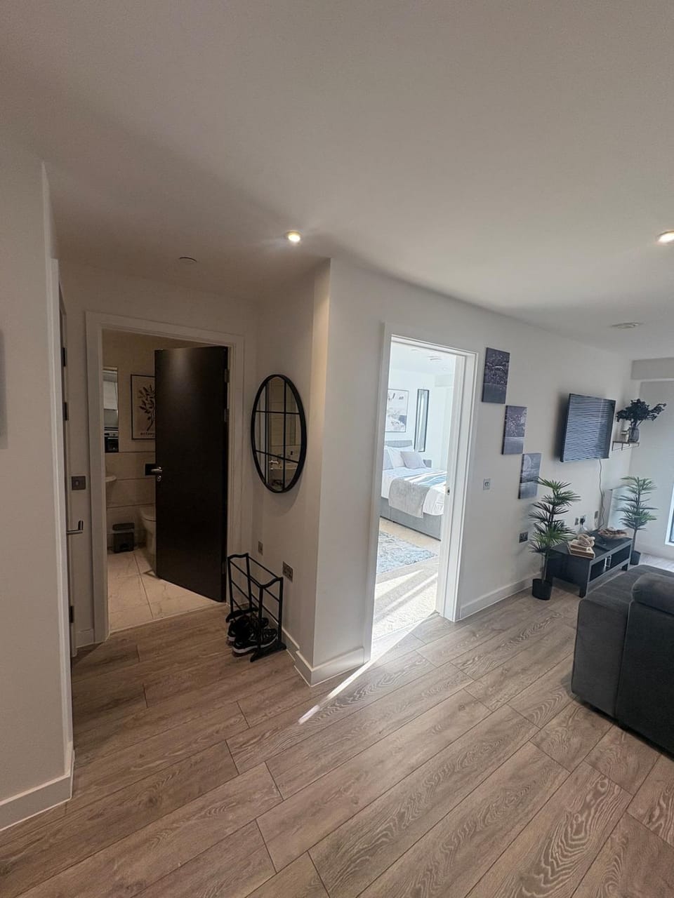 Photo of the whole room