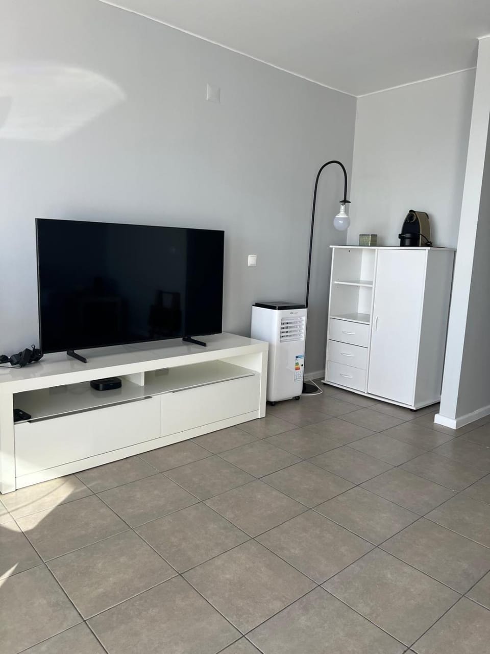 Sesimbra Cliffside & Ocean View Apartment in Sesimbra