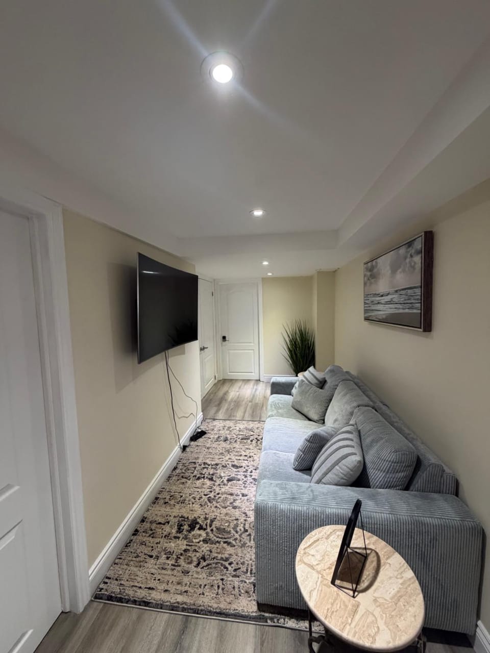 Communal lounge/ TV room