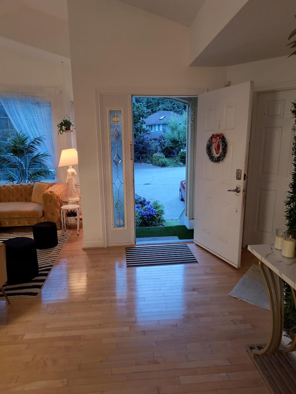 Metro Vancouver Guest House Vacation rental in Surrey