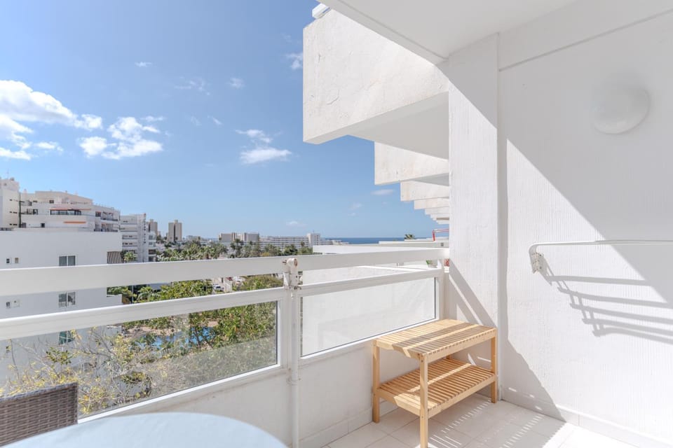Monolocale a Las Americas con vista mare laterale Apartment in Costa Adeje