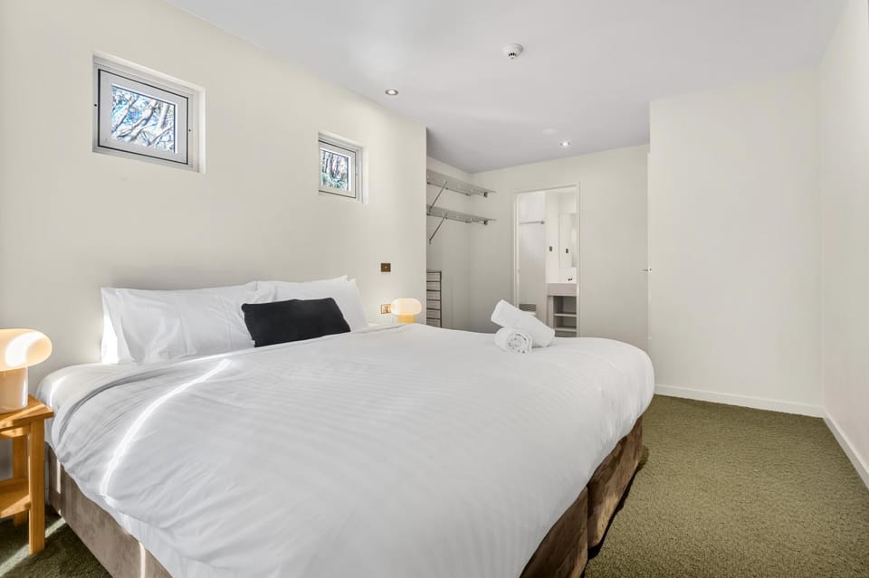 Altezza 3 bedroom Penthouse Apartment in Falls Creek