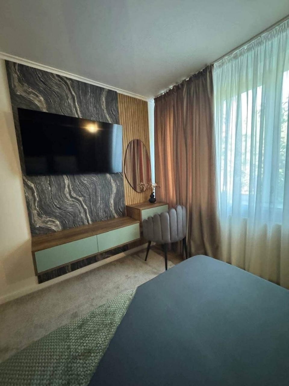 Fully furnished LUXURY apartment in the center Apartment in Craiova