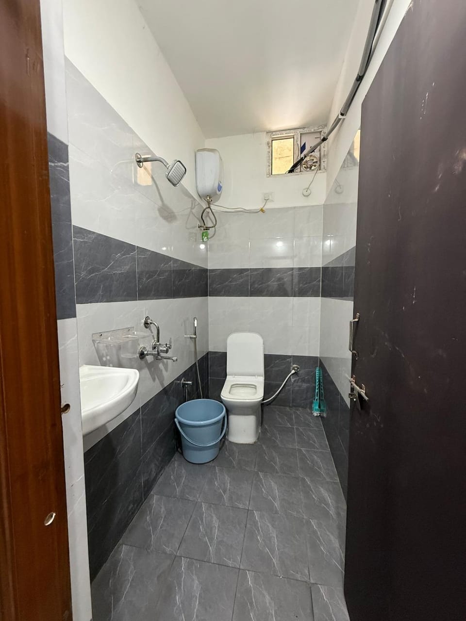Urban Heaven OG Stays Premium 2BHK flat Hitech City Apartment in Hyderabad