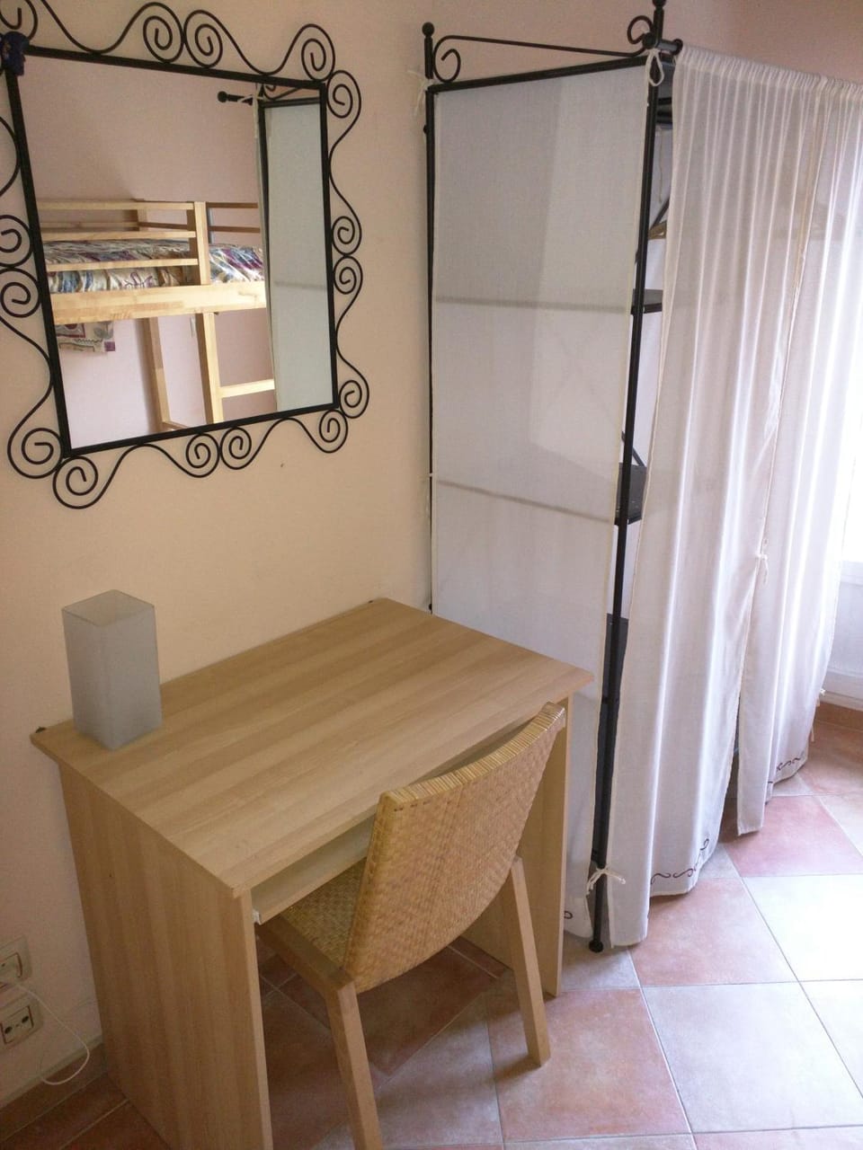 Day, Decorative detail, Bedroom