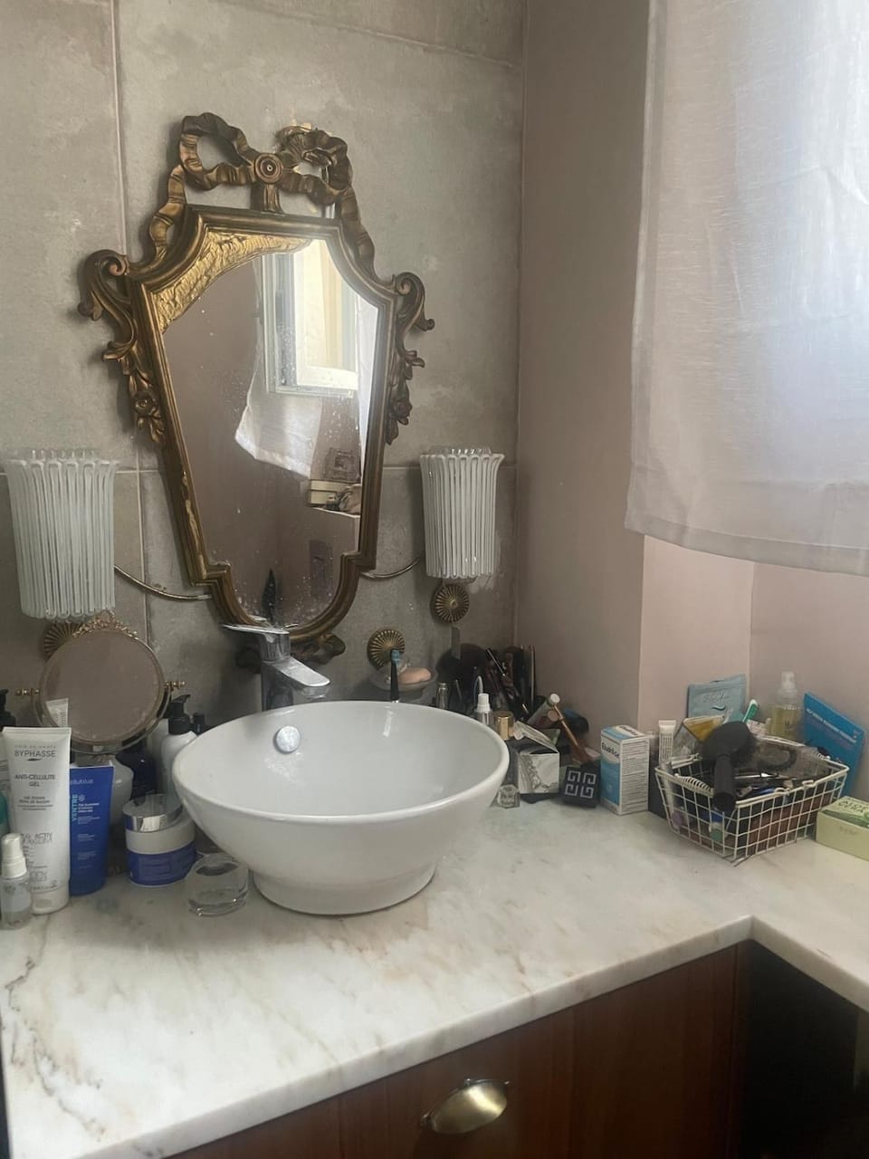Logement calme dans quartier piéton Apartment in Paris