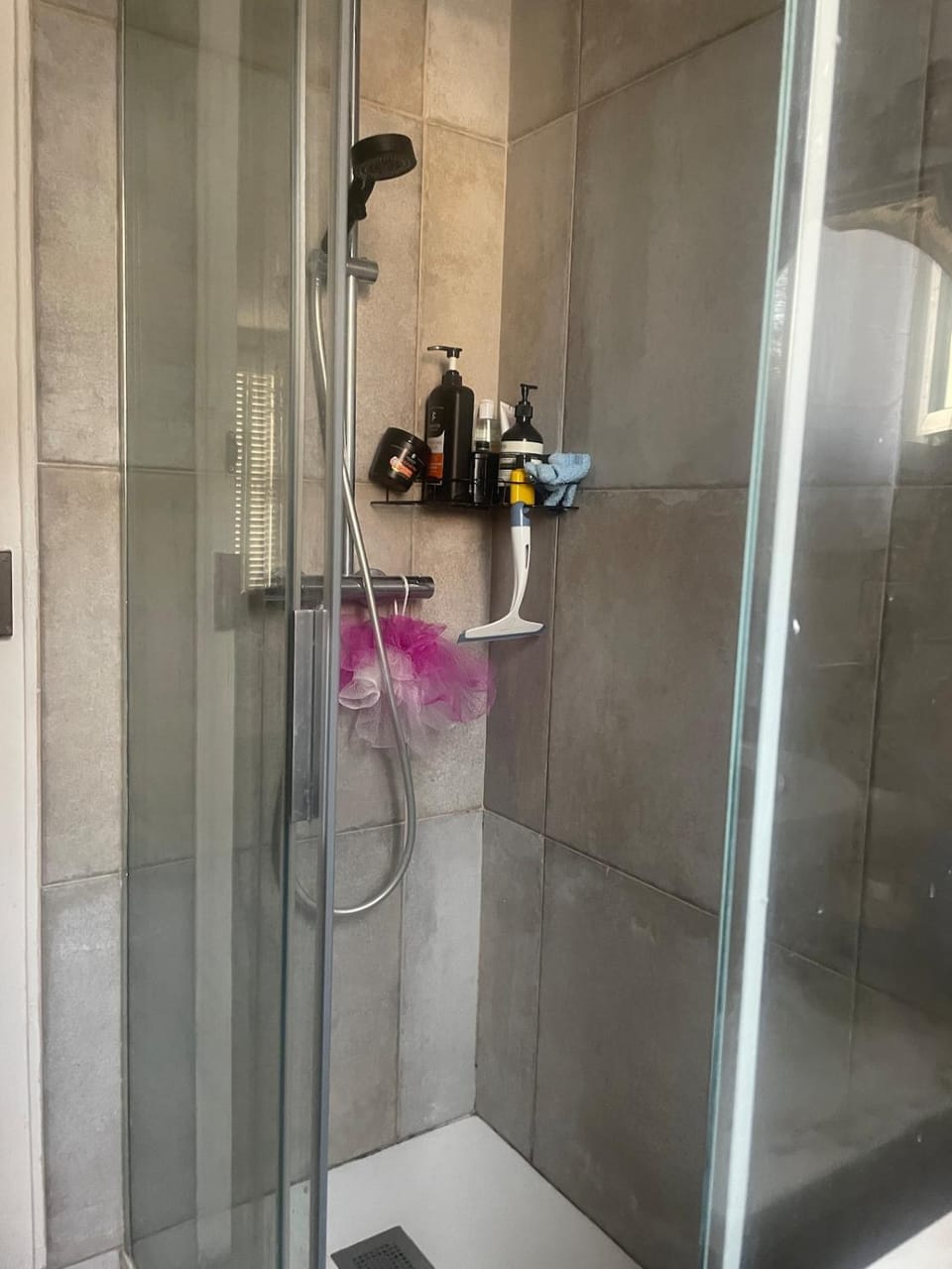 Logement calme dans quartier piéton Apartment in Paris