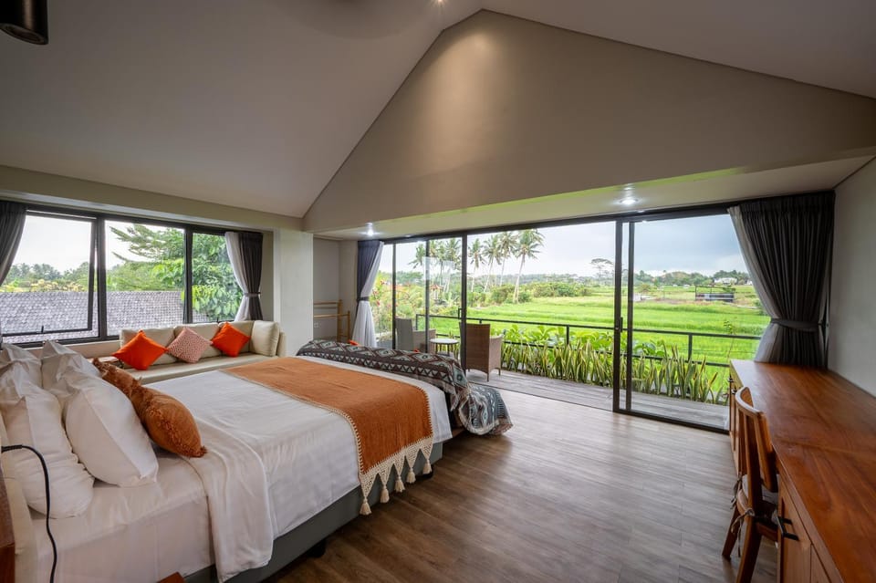 View (from property/room), View (from property/room), Bedroom