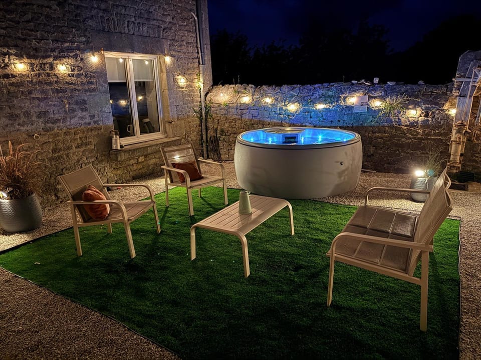 Hot Tub