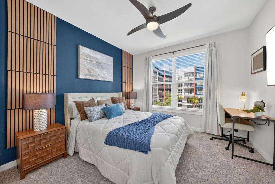 Modern 2BR w Pool Pet-Friendly Unit #24 Apartment in Tampa