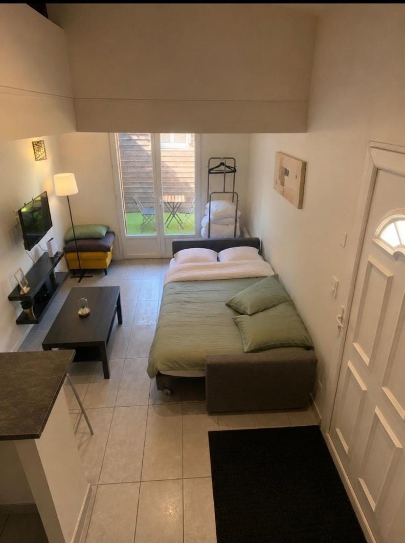 Votre pause café en extérieur, tram 200m Apartment in Bordeaux