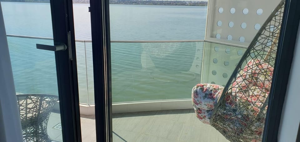 Lake On Apartment in Constanta