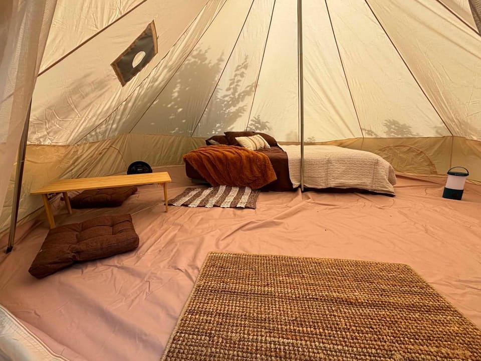 Mytik Shack Sucré Luxury tent in Quebec
