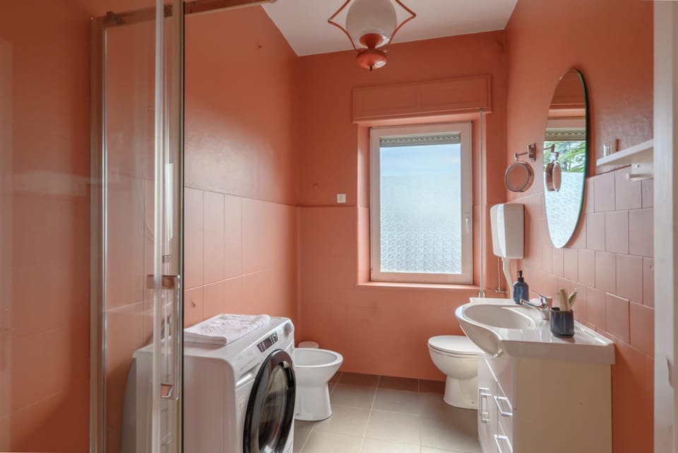 Shower, Toilet, Bathroom, bidet, washing machine