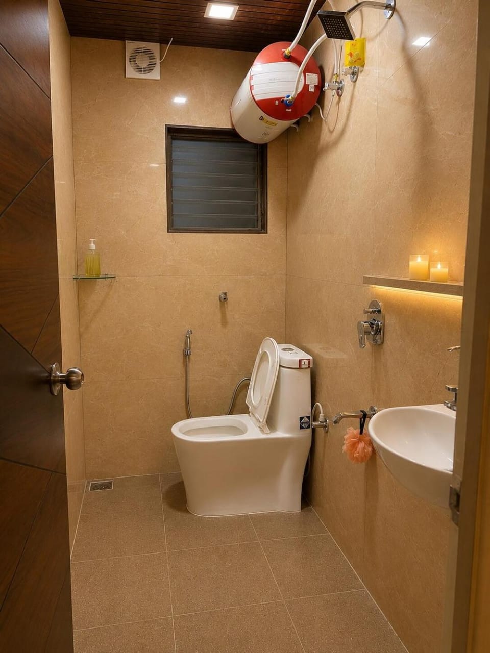 Cozy Luxury Home for Couples, Family and Business Professionals with Power Backup and Lift in Electronic City Apartment in Bengaluru