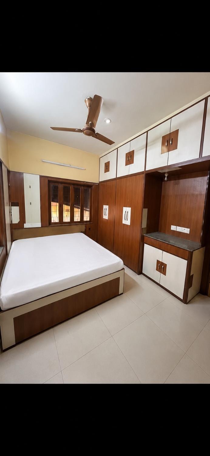 Welcome to our fully furnished 4bhk apartment Apartment in Kolkata