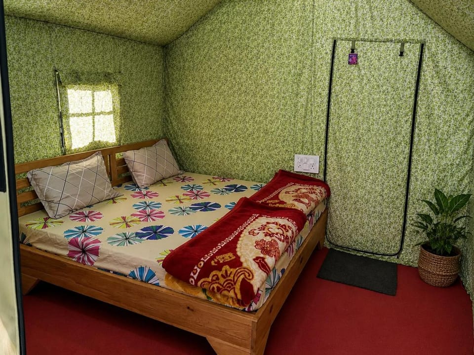 Echoes in the Hills Luxury tent in Uttarakhand