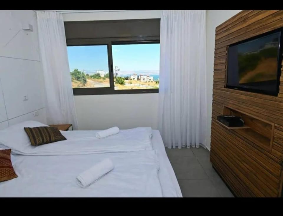 חופש יהונתן -מרגלות מגדל Apartment in North District
