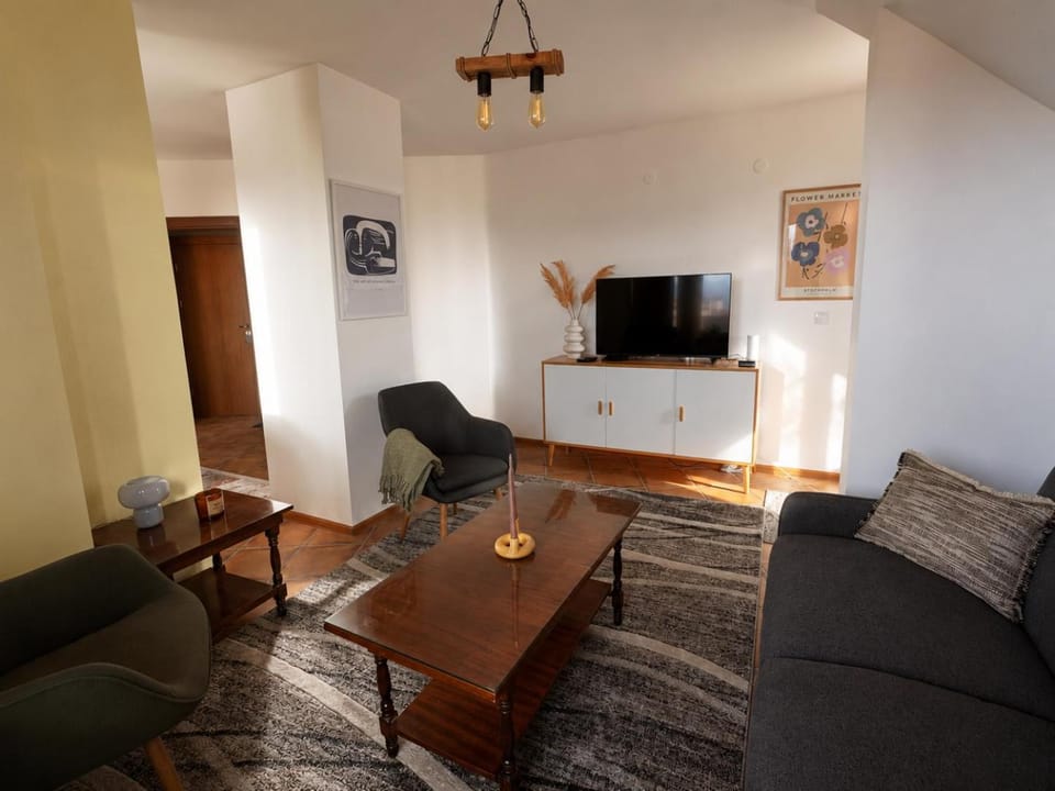 Fresh apartment with Mountain View, close to Gondola Apartment in Bansko