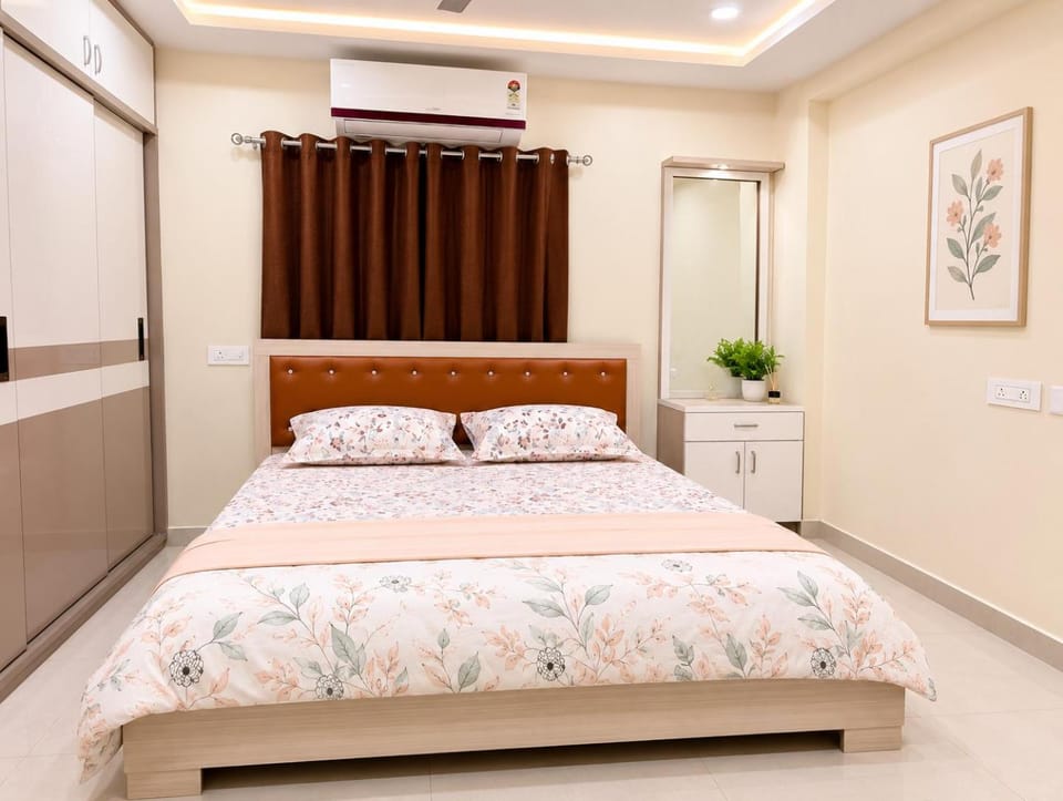KB's Stay - The Lotus 3BHK Apartment in Visakhapatnam