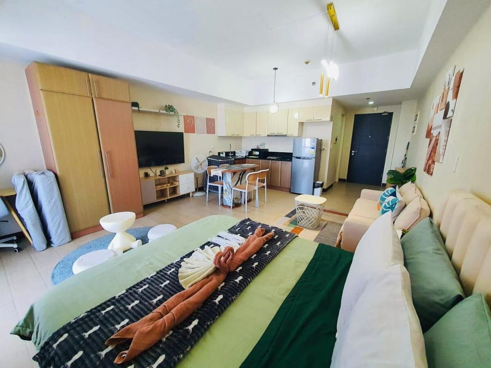 Venice Luxury Residences Studio near Venice Grand Canal Mall Apartment in Makati