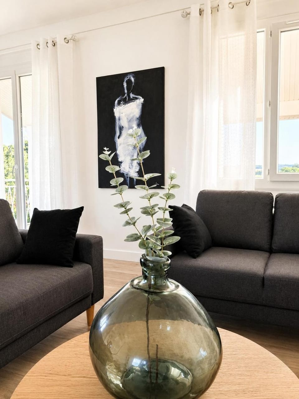 Living room, Seating area