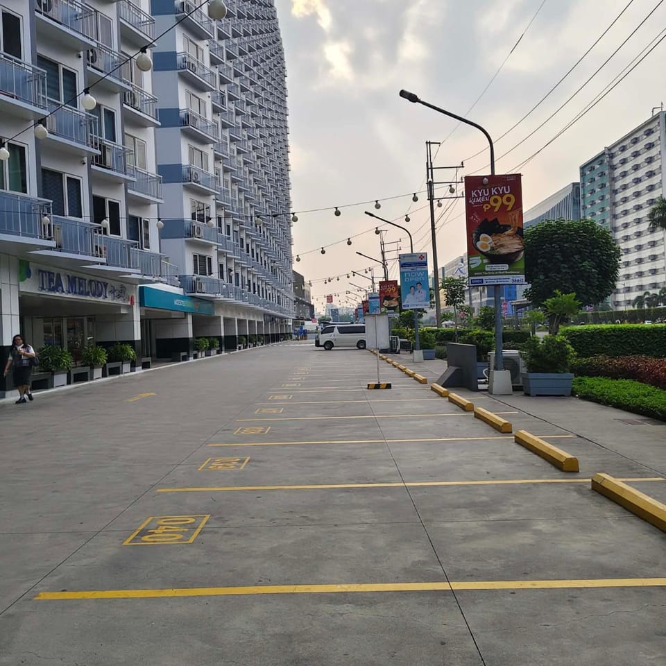 Cinema room 1624 Apartment hotel in Pasay