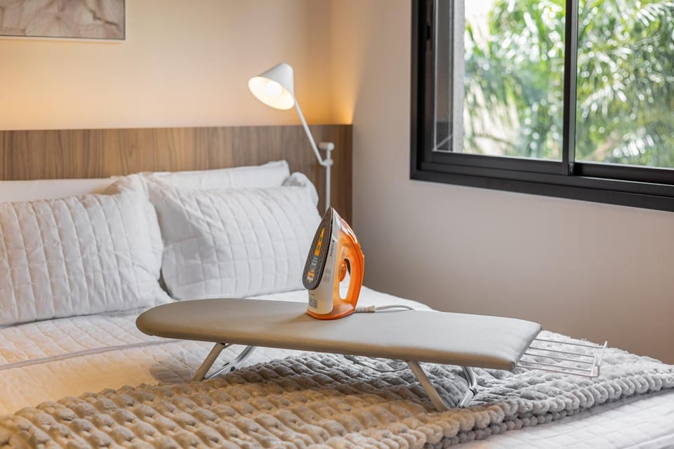 Bed, Photo of the whole room, Bedroom, flat iron