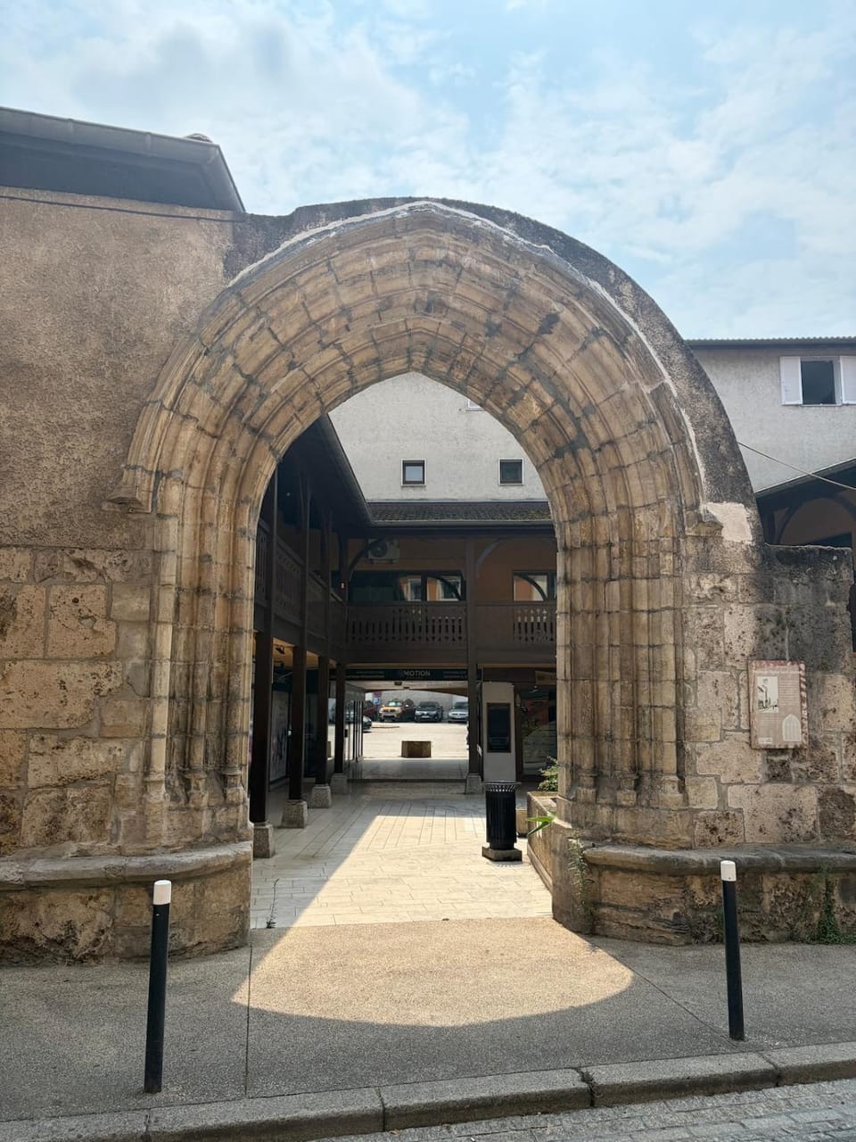 Nearby landmark