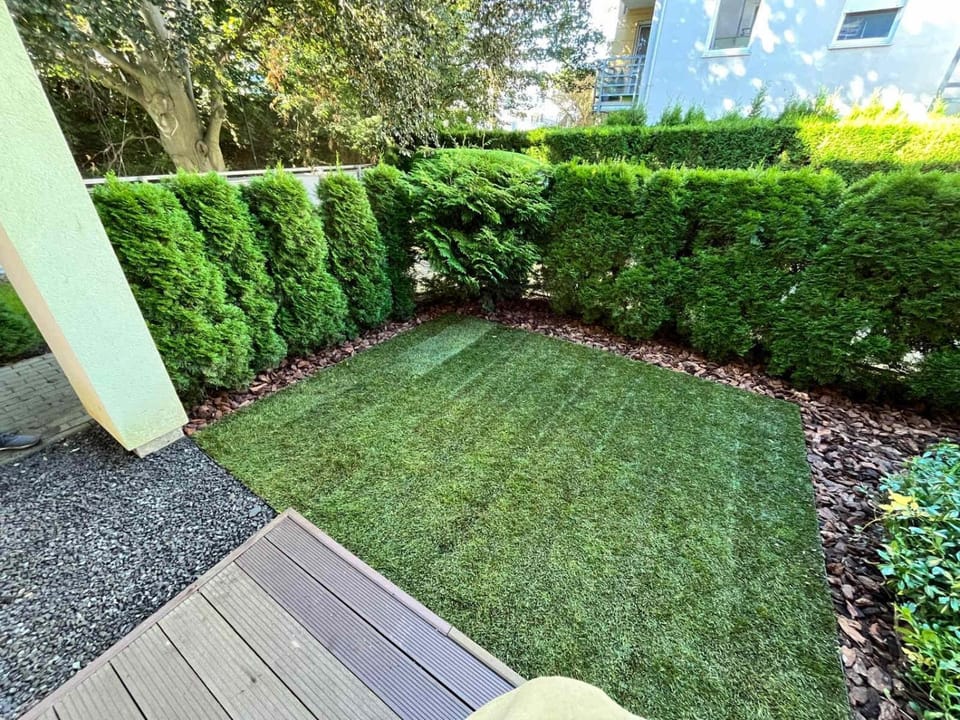 Garden, Garden view