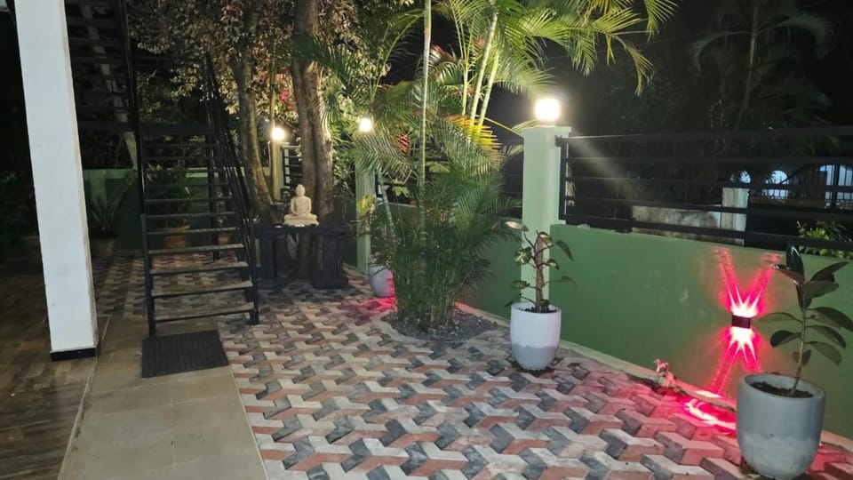 MARS Lodge home stay Vacation rental in Sri Lanka