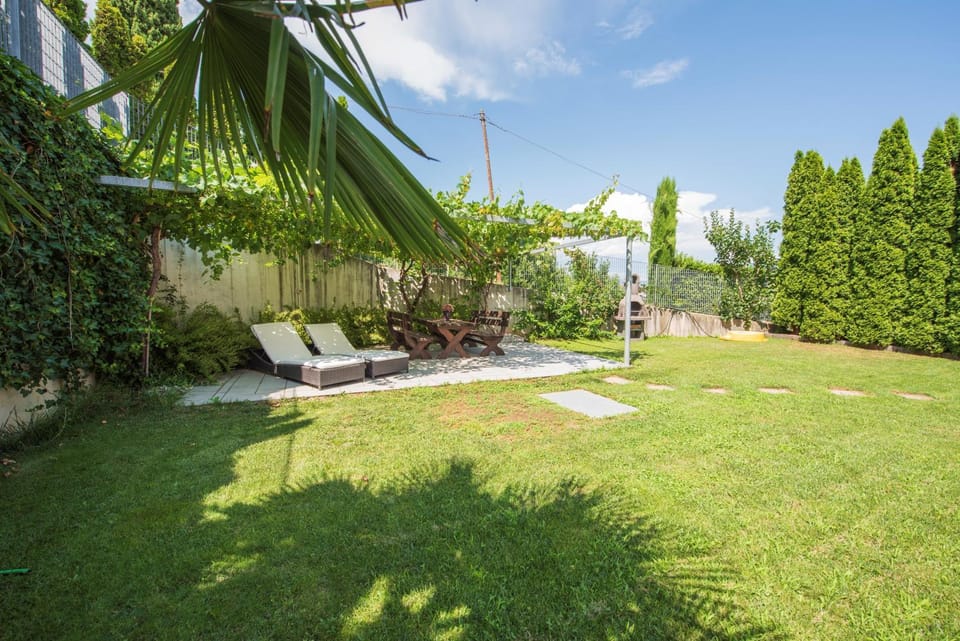 Natural landscape, Garden