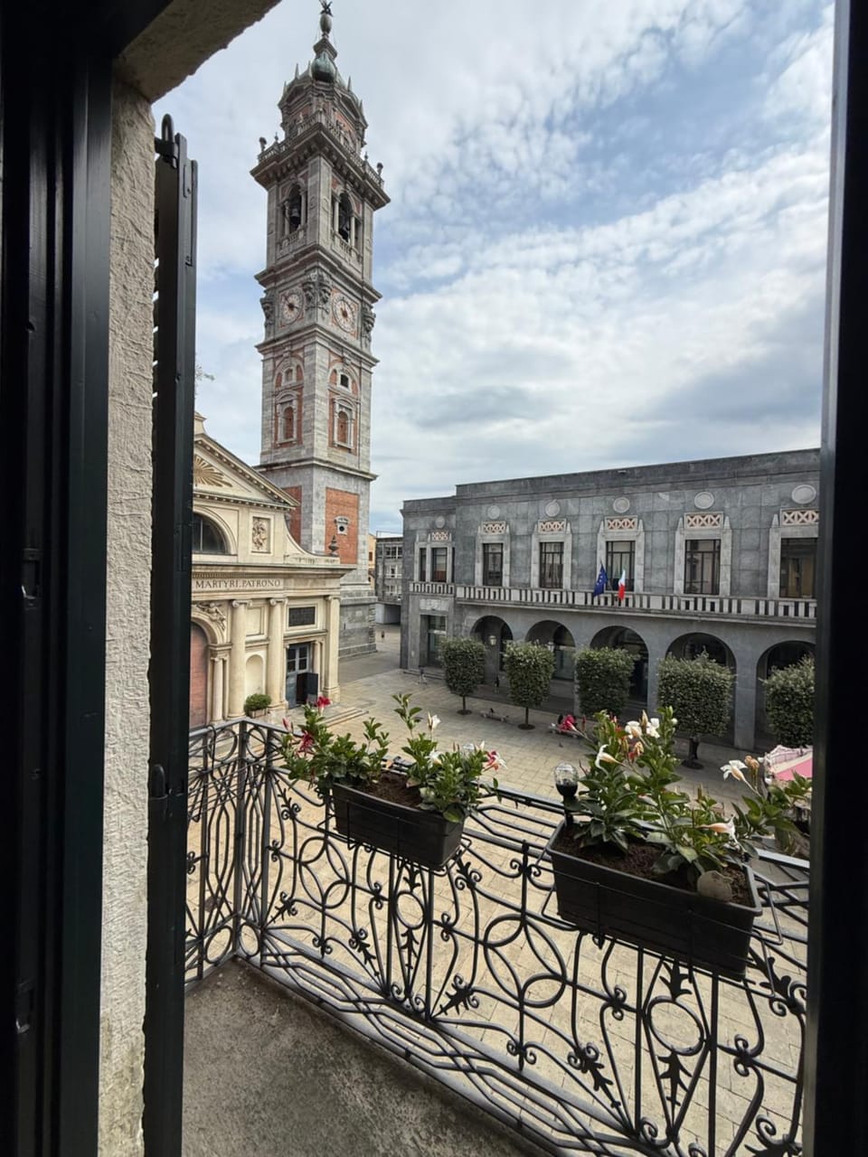 AL CASTELLO Suites Bed and Breakfast in Varese
