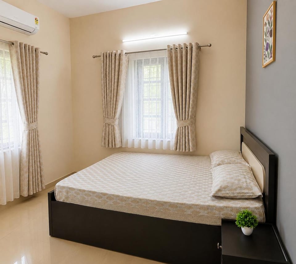Bedroom, air conditioner