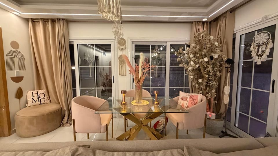 Stunning Rooftop 1bdrom with Private Terrace roof Apartment in Egypt
