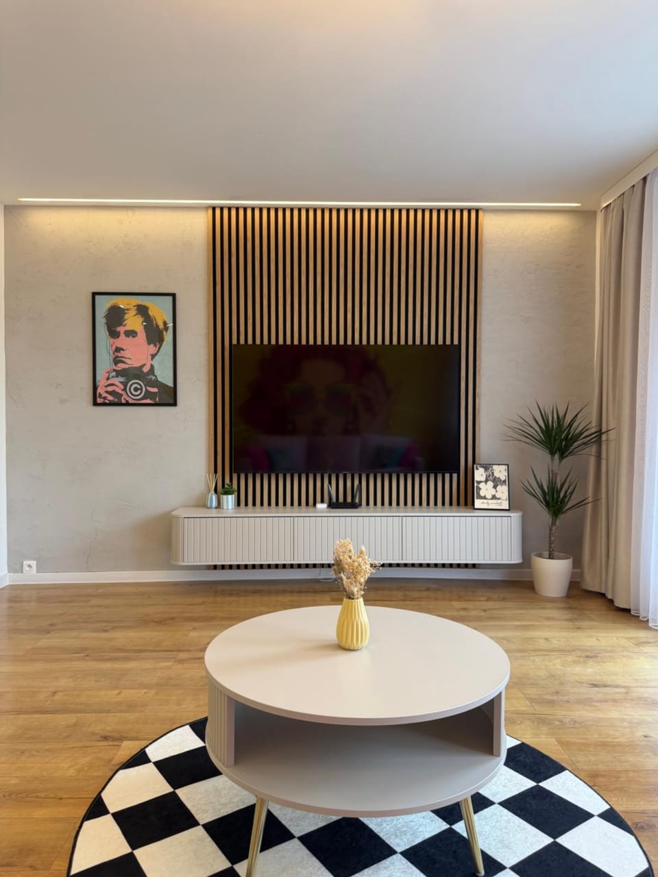 TV and multimedia, Living room