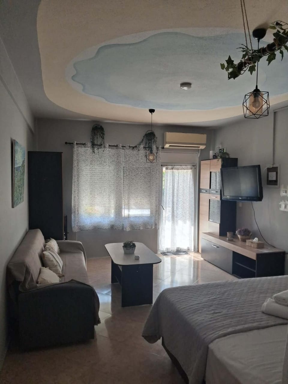 Leaf Apartment in Alexandroupoli