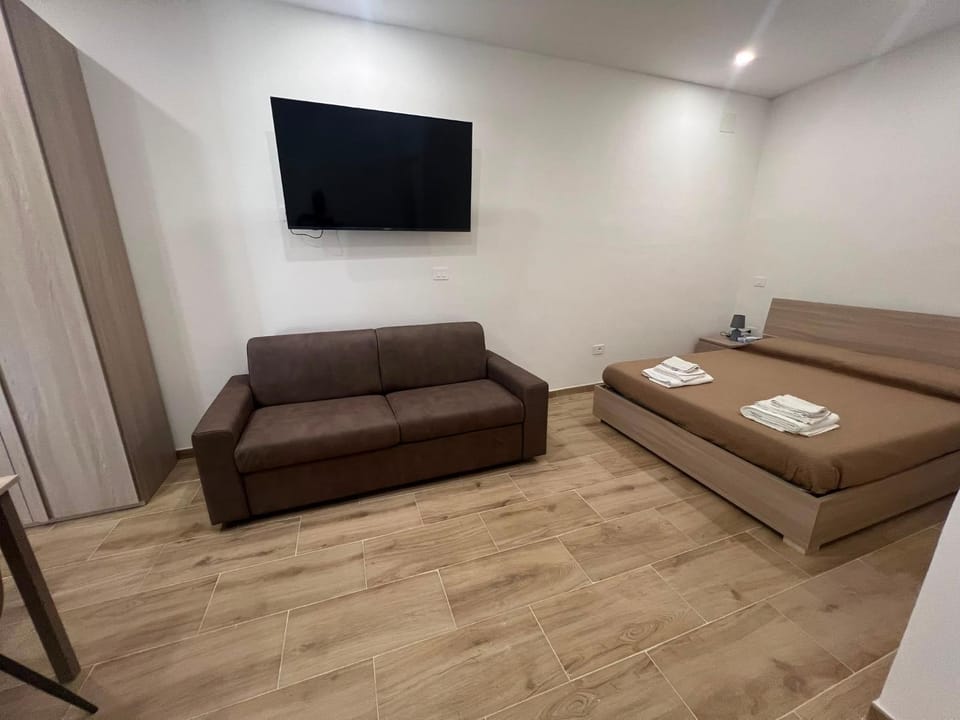 TV and multimedia, Living room, Photo of the whole room, towels