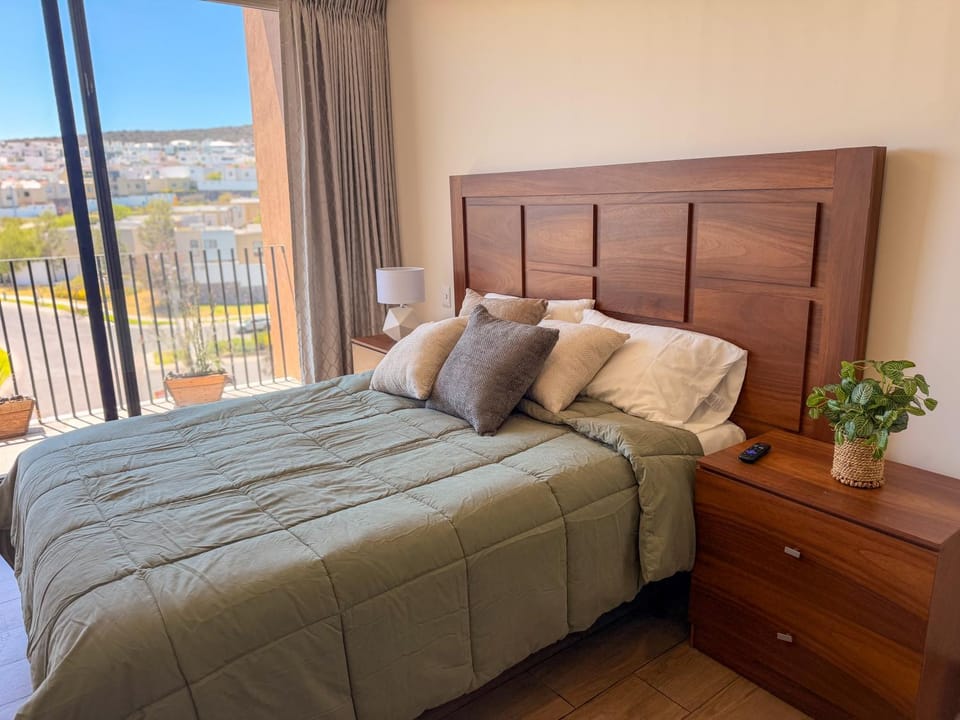 Bed, Bedroom