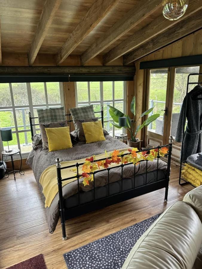 Scarthingmoor Farm Lodges House in Bassetlaw District