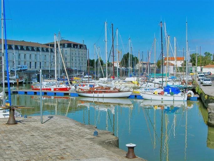 Villa conviviale à 8 min de la mer pour 10 personnes Villa in Nouvelle-Aquitaine