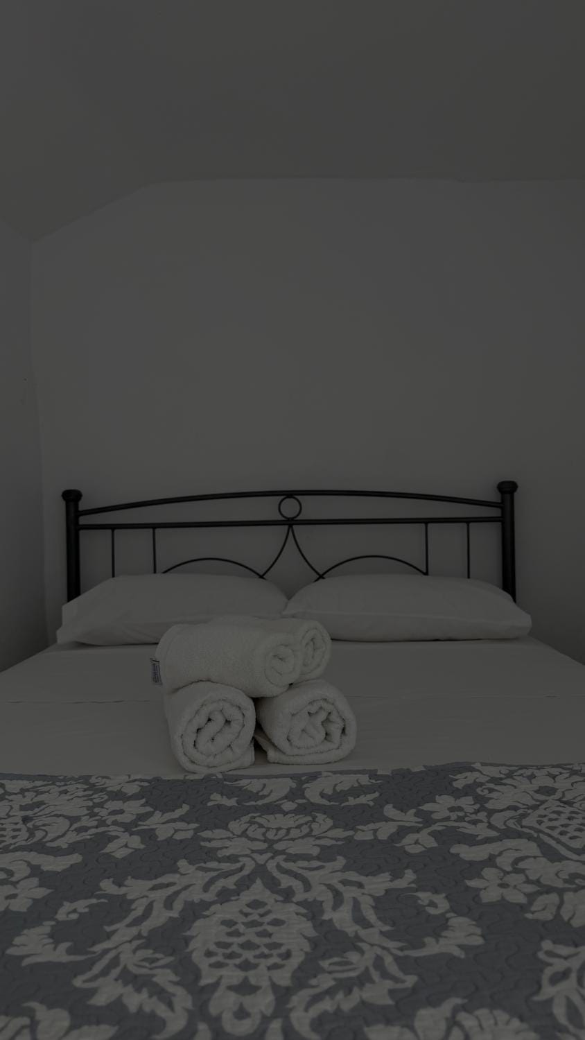 Tolos & Lina Rooms - Loggos Inn in Peloponnese, Western Greece and the Ionian