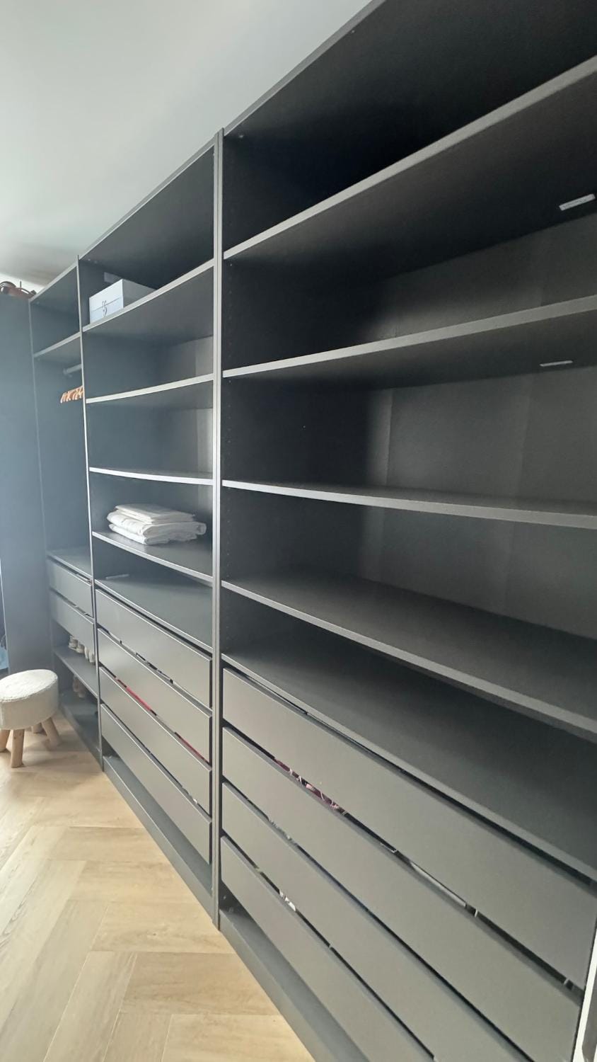wardrobe