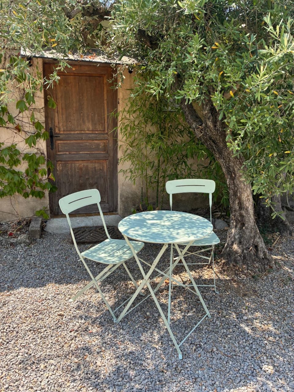 Garden, Dining area