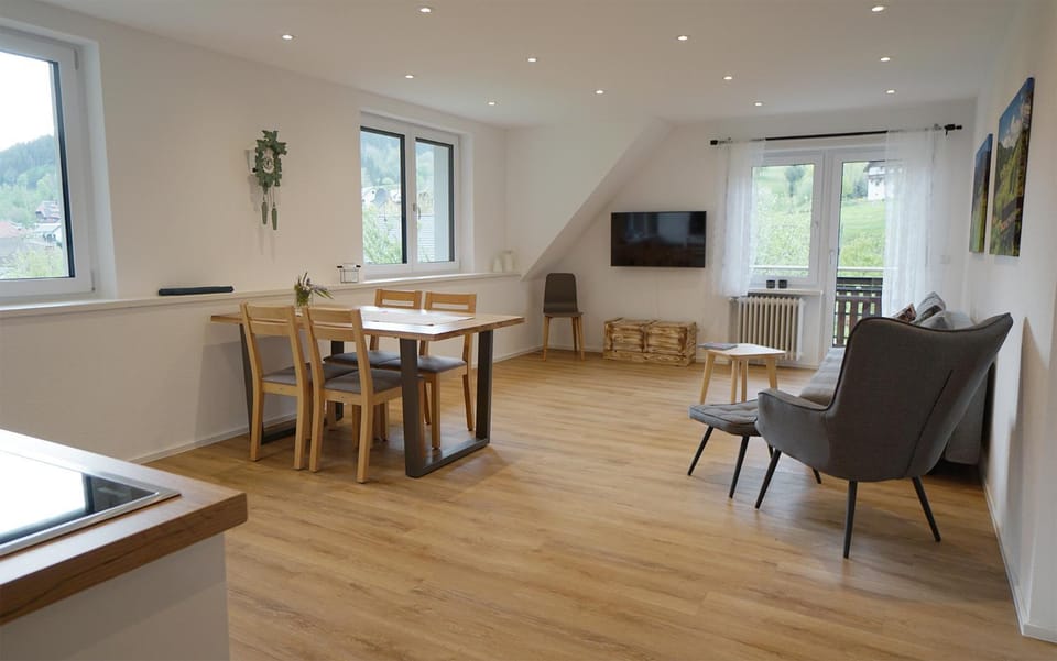 Living room, Dining area
